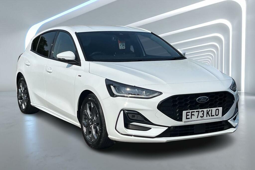 Compare Ford Focus 1.0 Ecoboost St-line EF73KLO White