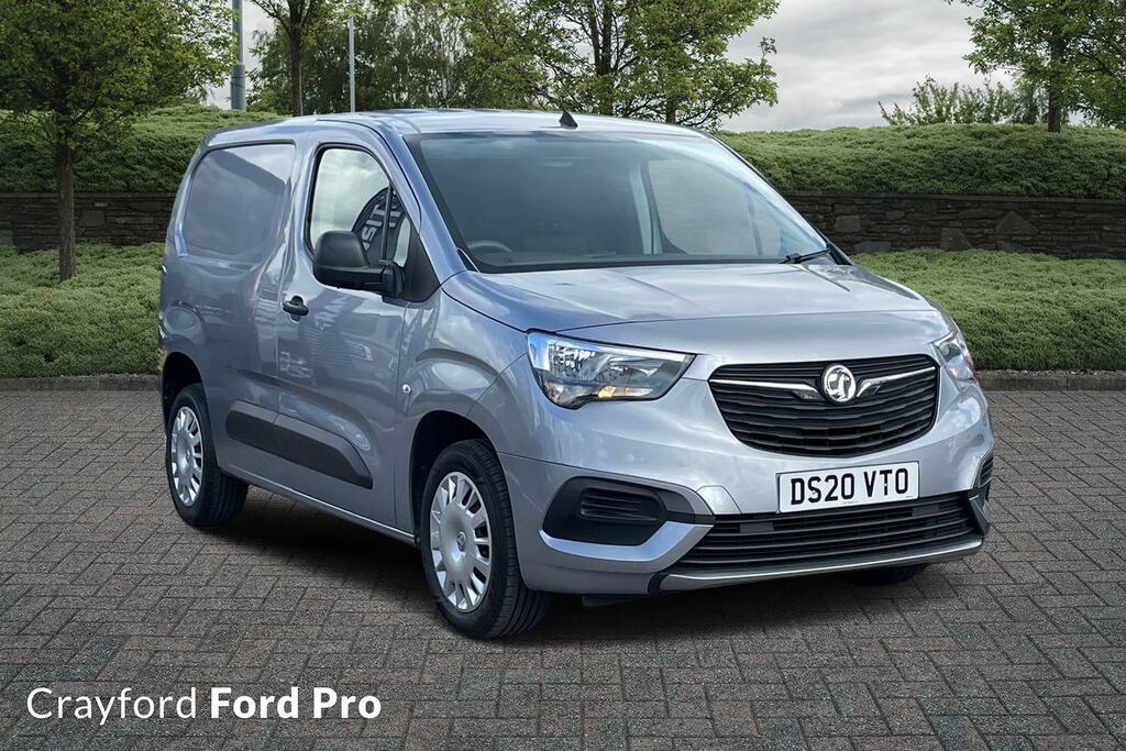 Compare Vauxhall Combo 2300 1.5 Turbo D 100Ps H1 Sportive Van DS20VTO Grey