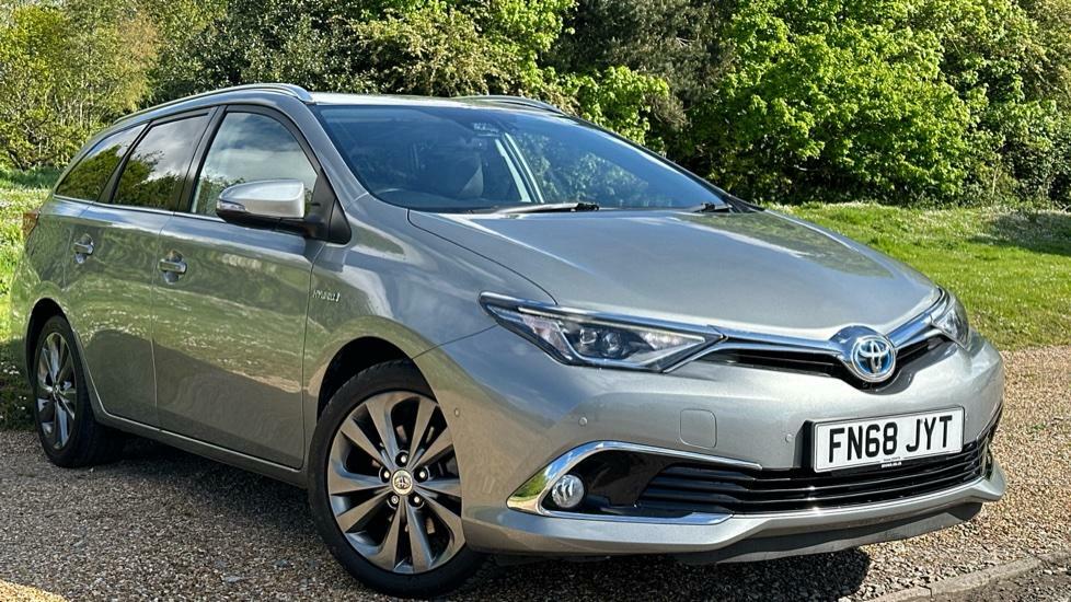 Compare Toyota Auris 1.8 Vvt-h Excel Touring Sports Cvt Euro 6 Ss FN68JYT Grey