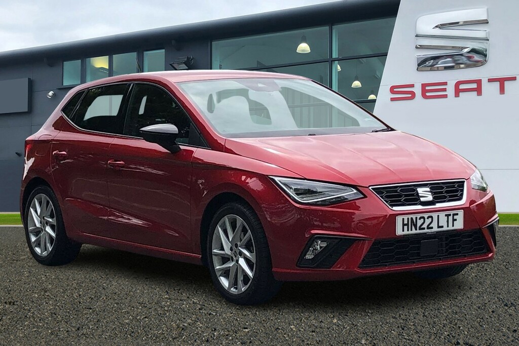 Compare Seat Ibiza 1.0 Tsi 95Ps Fr 5-Door HN22LTF Red