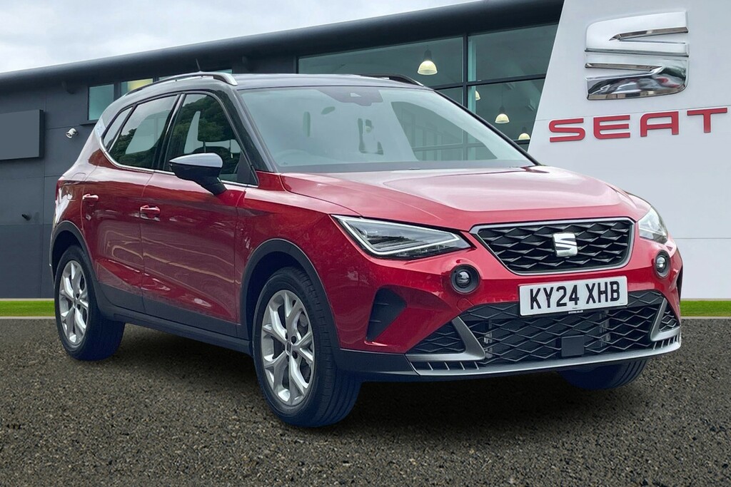 Compare Seat Arona 1.0 Tsi 110Ps Fr Suv KY24XHB Red
