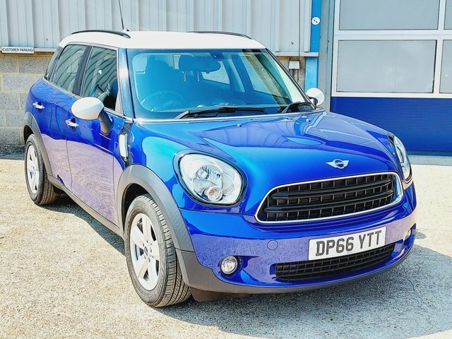 Compare Mini Countryman 1.6 Cooper D 112 Bhp DP66YTT Blue