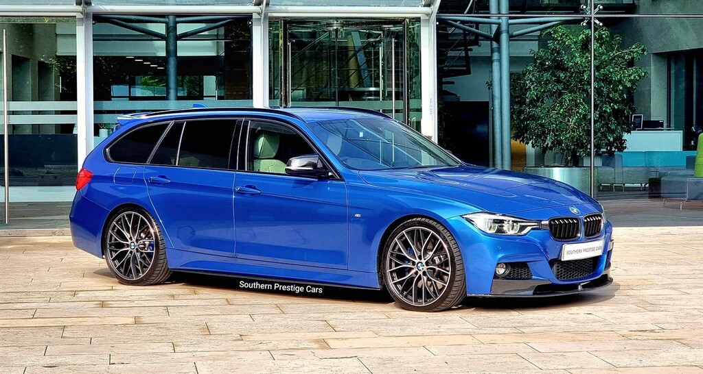 Compare BMW 3 Series 335D Xdrive M Sport Touring FY66VKC Blue