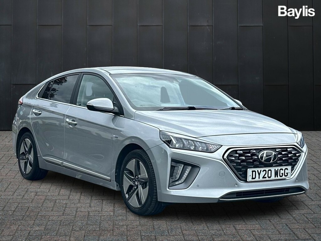 Compare Hyundai Ioniq 1.6 Gdi Hybrid Premium Se Dct DY20WGG Silver