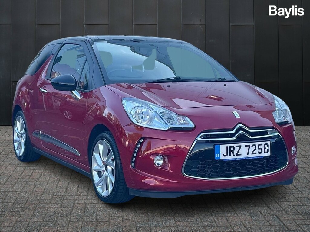 Compare DS DS 3 Dstyle Nav JRZ7258 Red