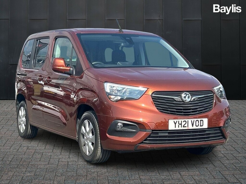 Compare Vauxhall Combo Life 1.2 Turbo 130 Se YH21VOD Brown