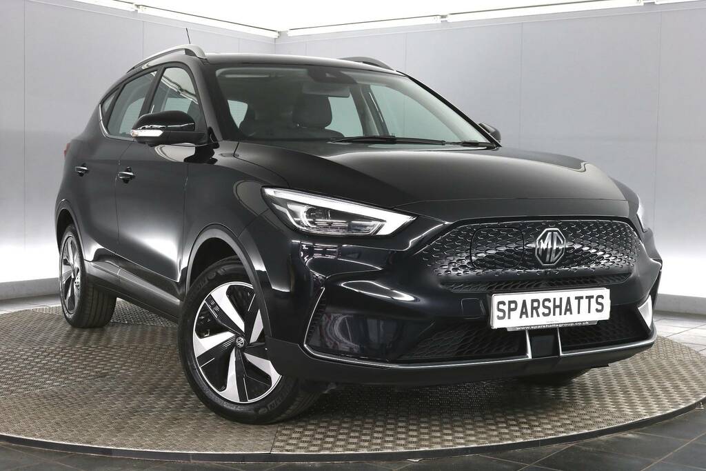 MG ZS 51.1Kwh Trophy Connect Suv 176 Black #1