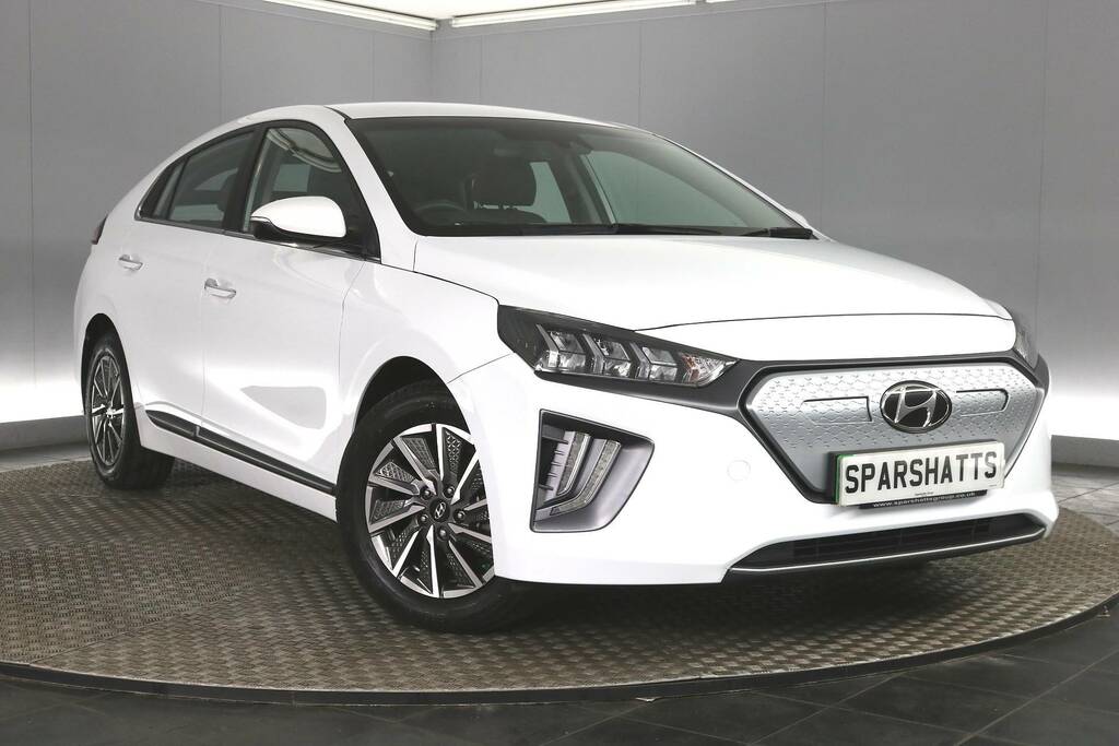 Compare Hyundai Ioniq 38.3Kwh Premium 136 Ps LT22NYW White