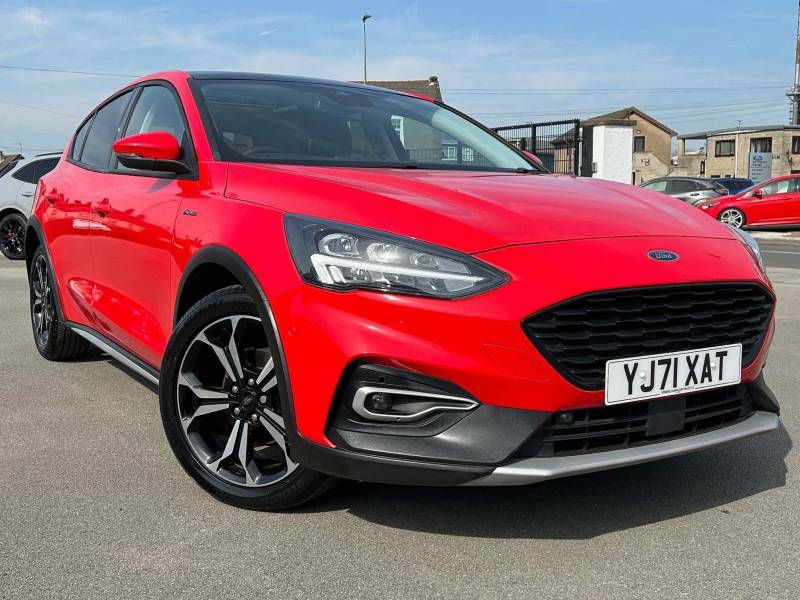 Compare Ford Focus 1.0 Ecoboost Hybrid Mhev 155 Active X Edition YJ71XAT Red