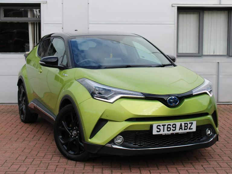 Compare Toyota C-Hr 1.8 Vvt-h Lime Edition Cvt Euro 6 Ss ST69ABZ Green