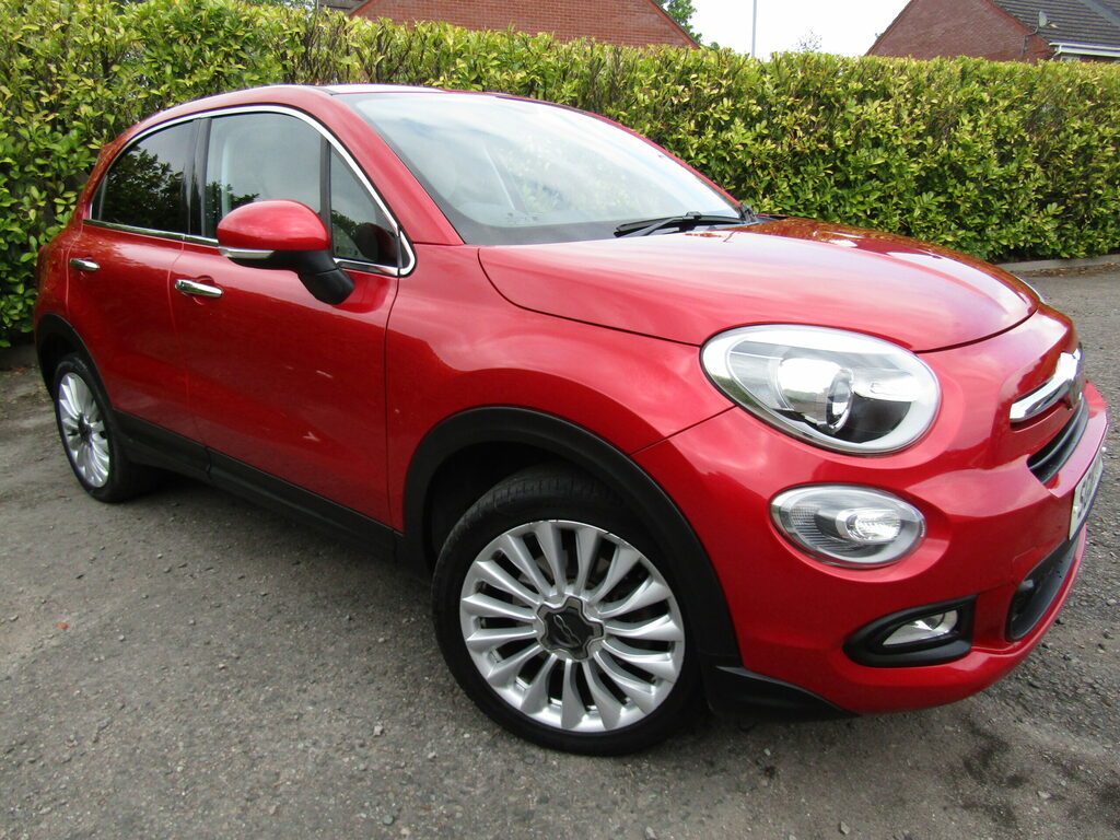 Compare Fiat 500X 500X Lounge Multiair SG16JNY Red