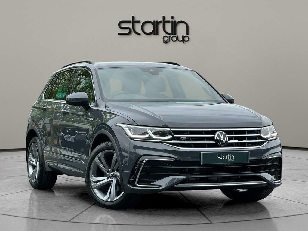 Compare Volkswagen Tiguan 1.5 Tsi R-line Edition Dsg Euro 6 Ss VE73FCJ Grey