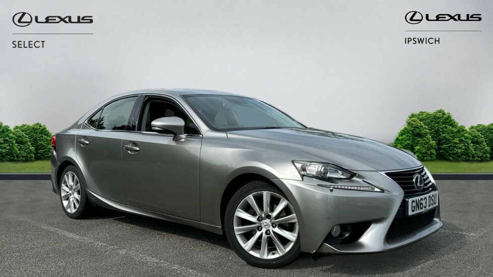 Compare Lexus IS 2.5 300H Luxury E-cvt Euro 5 Ss GN63DSU Silver