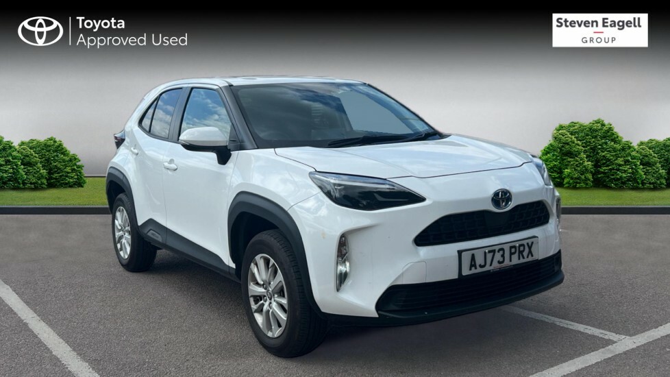 Compare Toyota Yaris Cross 1.5 Vvt-h Icon E-cvt Euro 6 Ss AJ73PRX White
