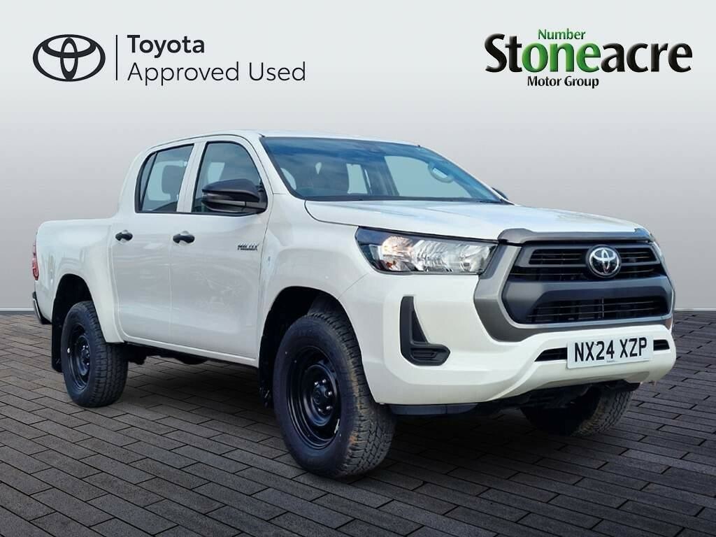 Compare Toyota HILUX 2.4 D-4d Active Double Cab Pickup 4Wd Euro 6 Ss NX24XZP 