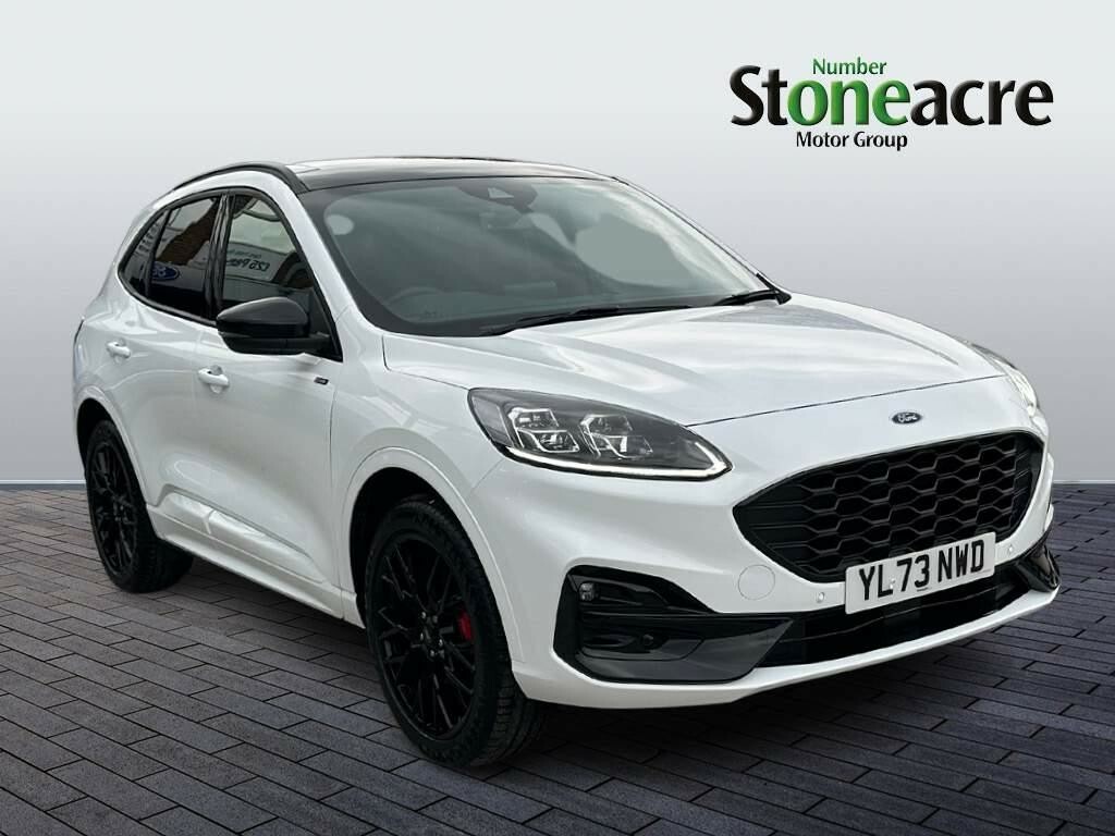 Compare Ford Kuga 2.5 Duratec 14.4Kwh Black Package Edition Cvt Euro YL73NWD White