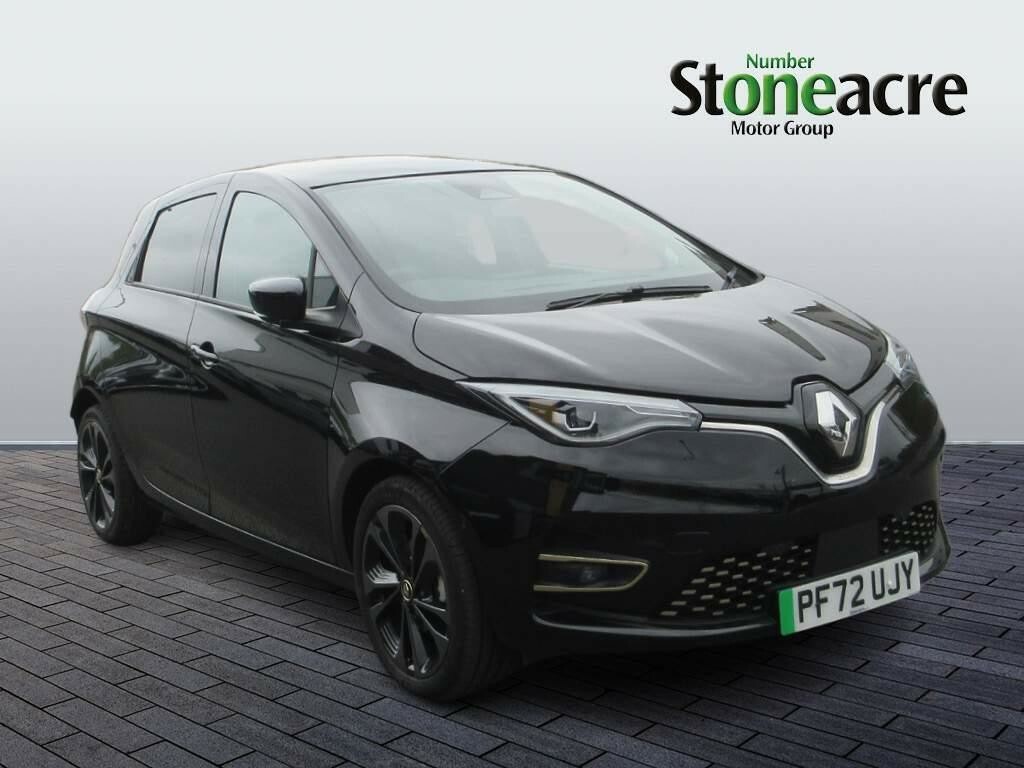 Compare Renault Zoe Zoe Iconic Boost Charge Ev 50 PF72UJY Black