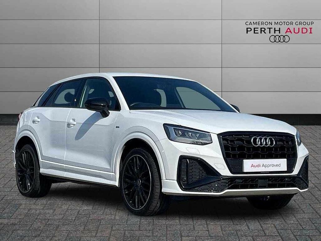 Compare Audi Q2 Black Edition 35 Tfsi 150 Ps 6-Speed FP70TYF White