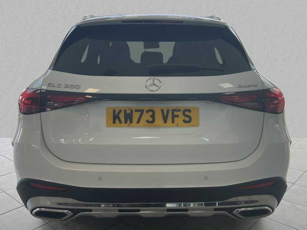 Compare Mercedes-Benz GLC Class 300 4Matic Amg Line 9G-tronic KW73VFS White