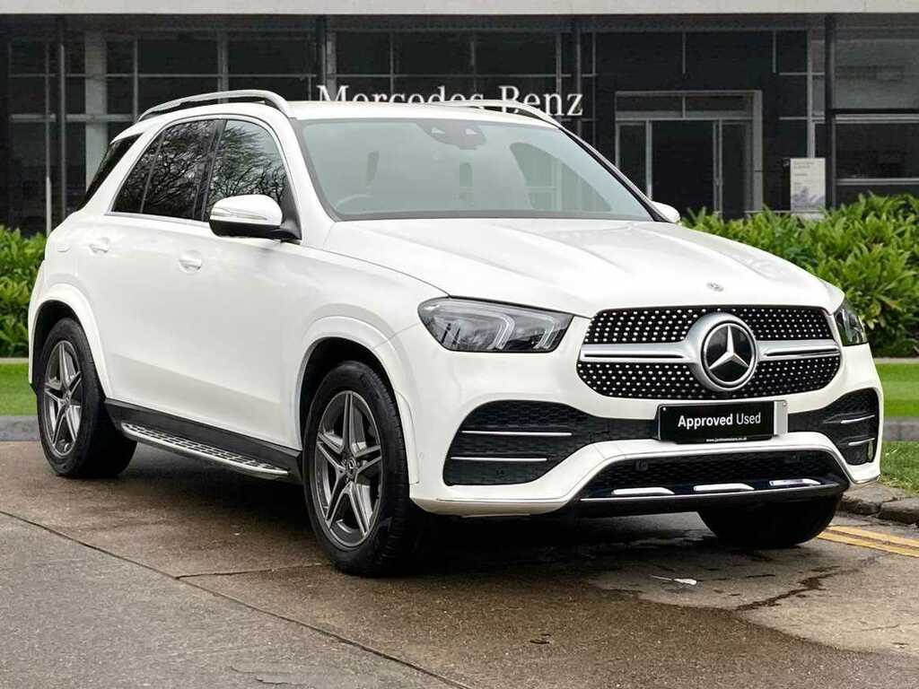 Compare Mercedes-Benz GLE Class 300D 4Matic Amg Line Premium 9G-tronic NL20OYP White