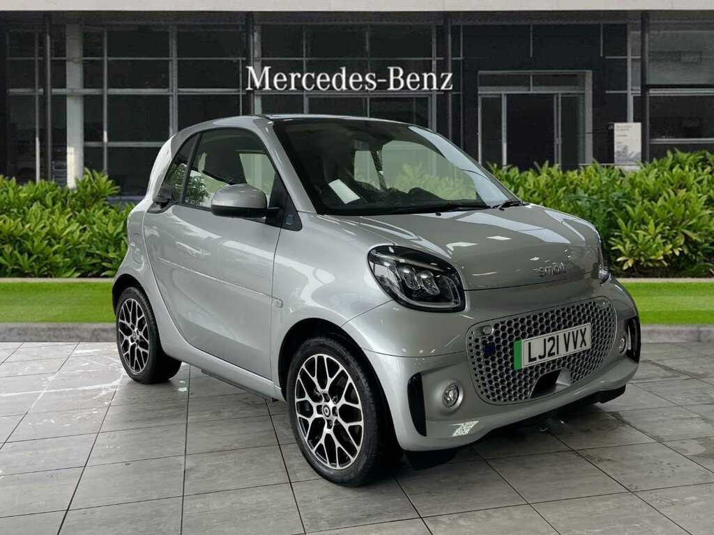 Compare Smart Fortwo Coupe 60Kw Eq Exclusive 17Kwh 22Kwch LJ21VVX Silver
