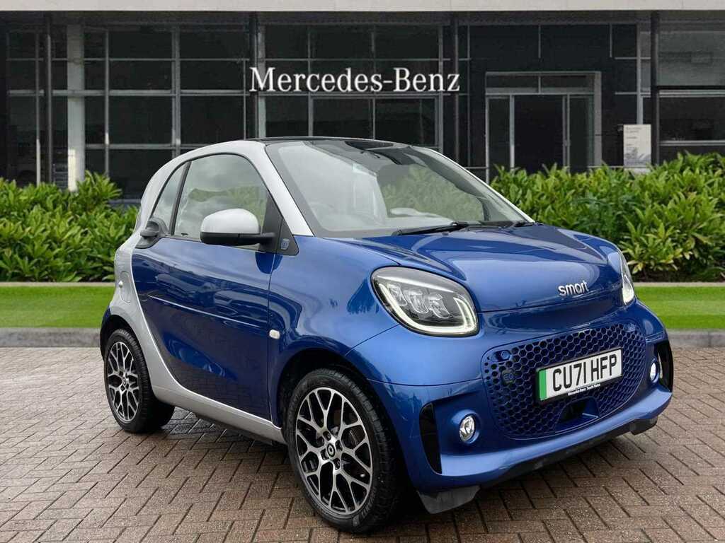 Compare Smart Fortwo Coupe 60Kw Eq Exclusive 17Kwh 22Kwch CU71HFP Blue