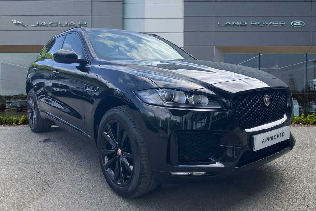 Compare Jaguar F-Pace F-pace Chequered Flag Awd D MM20XFG Black