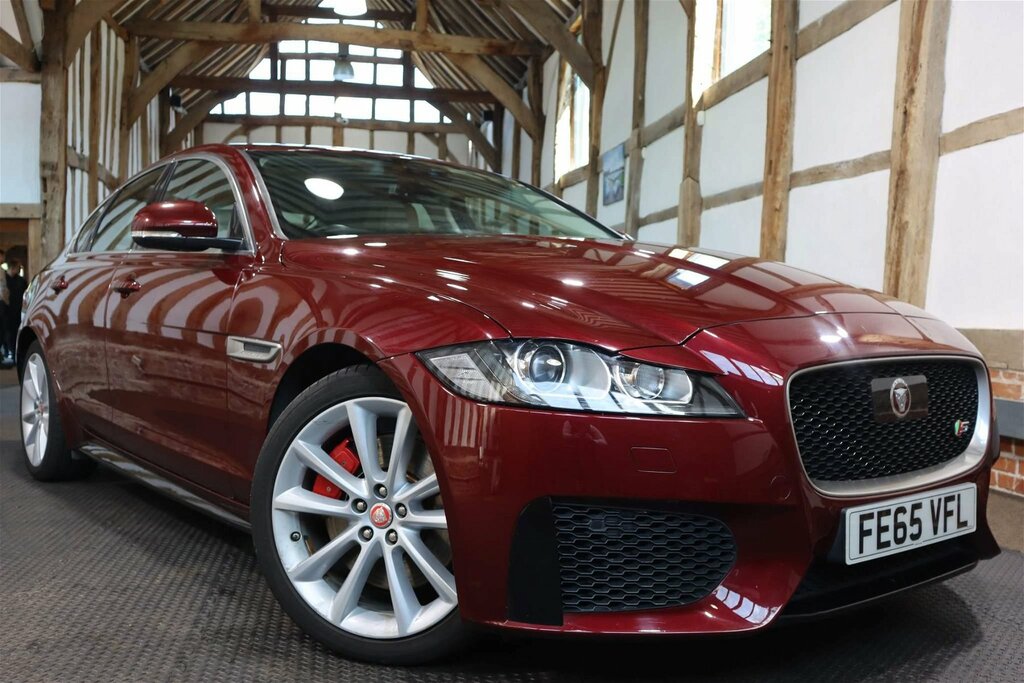 Compare Jaguar XF 3.0D V6 S Euro 6 Ss FE65VFL Red