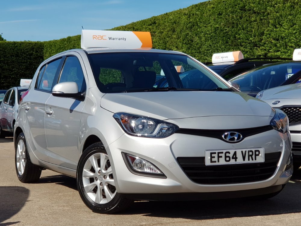 Compare Hyundai I20 1.2 Active Only 16,000 Miles 35 Tax EF64VRP Silver