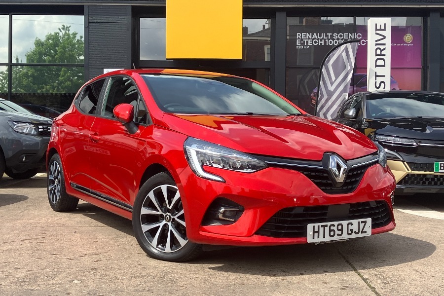 Compare Renault Clio Iconic Tce HT69GJZ Red
