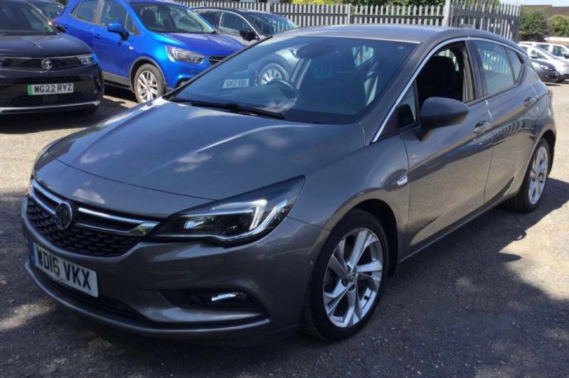 Compare Vauxhall Astra Hatchback WD16VKX Grey