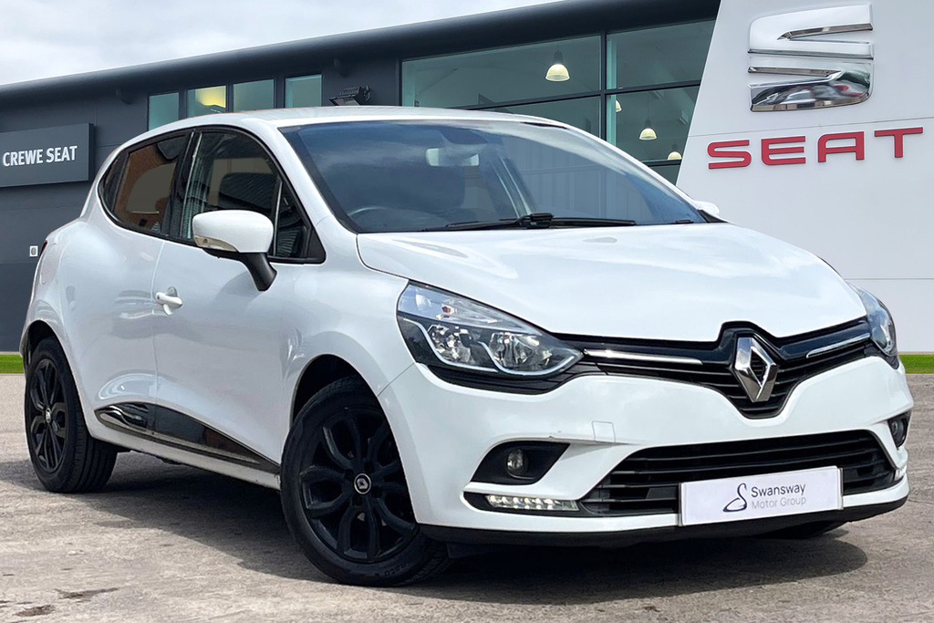 Compare Renault Clio Dynamique Nav NG17NCY White