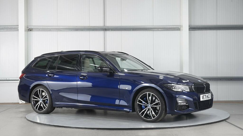 Compare BMW 3 Series 330E M Sport Pro Edition Step VE71HGZ Blue