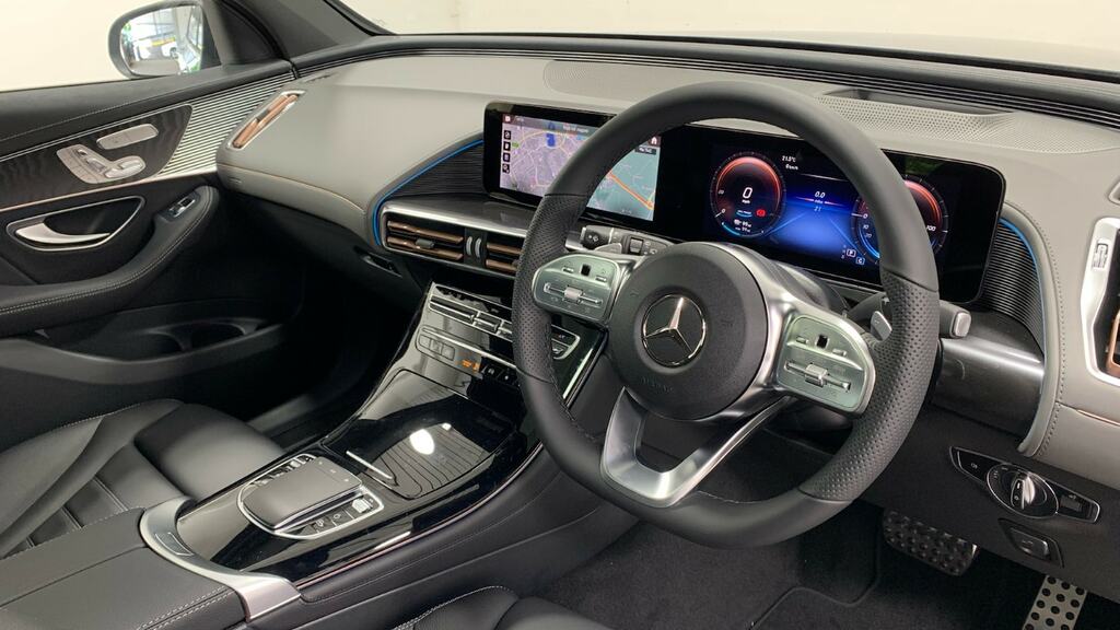 Mercedes-Benz EQC Eqc 400 300Kw Amg Line Premium Plus 80Kwh Grey #1