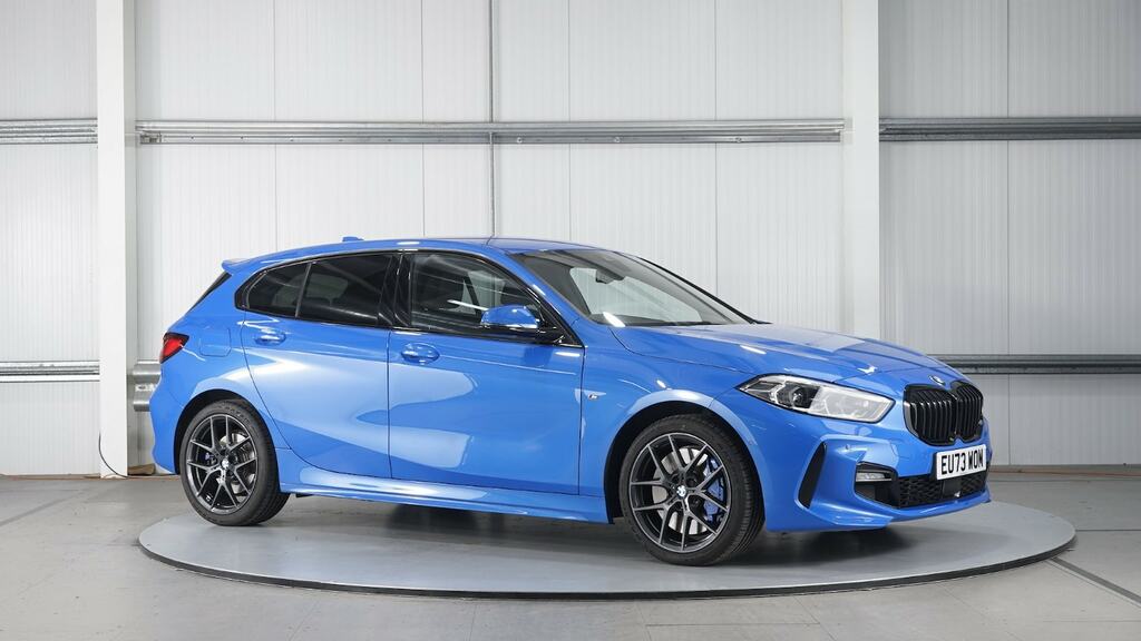 Compare BMW 1 Series 118I 136 M Sport Step Lcpprotech Pk EU73WOM Blue