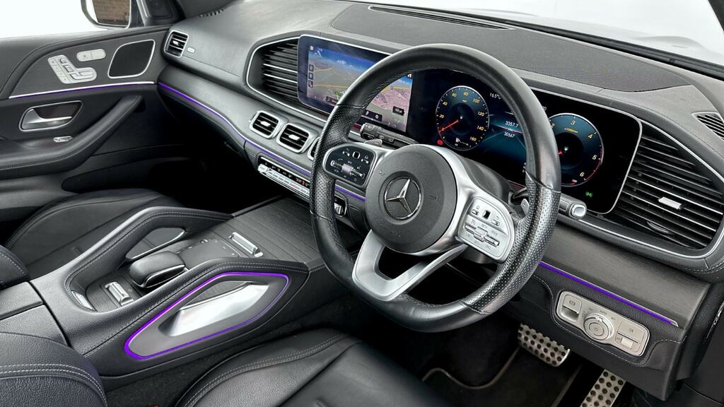 Compare Mercedes-Benz GLE Class Gle 350 D 4Matic Amg Line Premium KM70CGK Black