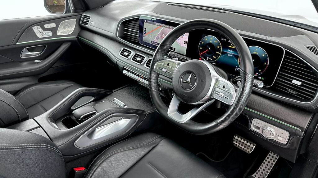 Mercedes-Benz GLE Class Gle 300D 4Matic Amg Line Prem 9G-tron 7 St Black #1