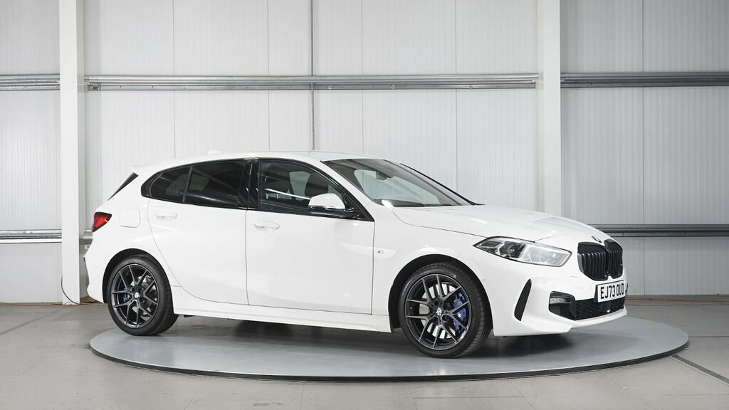 Compare BMW 1 Series 118I 136 M Sport Step Lcpprotech Pk EJ73OUD White