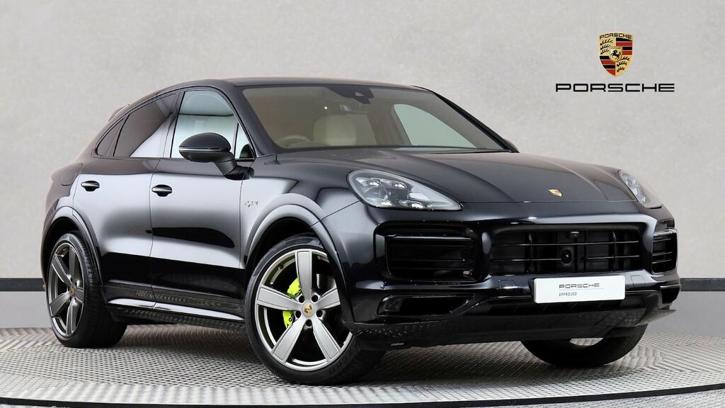 Compare Porsche Cayenne E-hybrid Tiptronic S 5 Seat VE70FTN Black