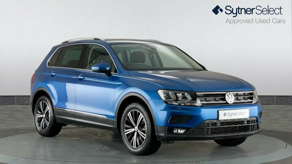 Compare Volkswagen Tiguan 2.0 Tdi 150 Se Dsg YS68HWU Blue
