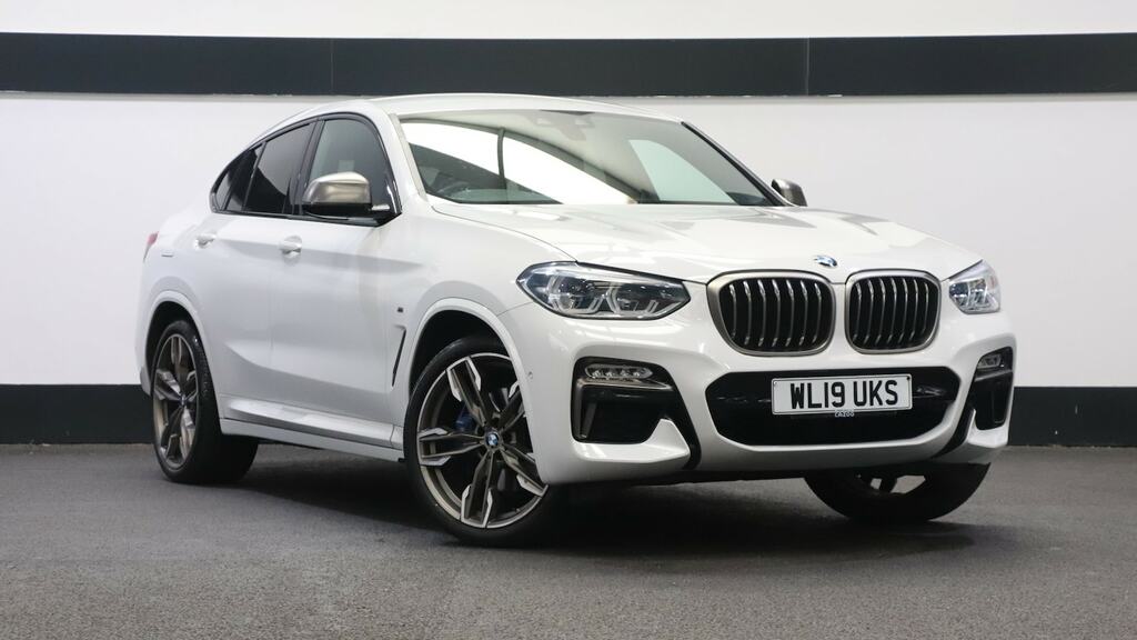 Compare BMW X4 M40i WL19UKS White