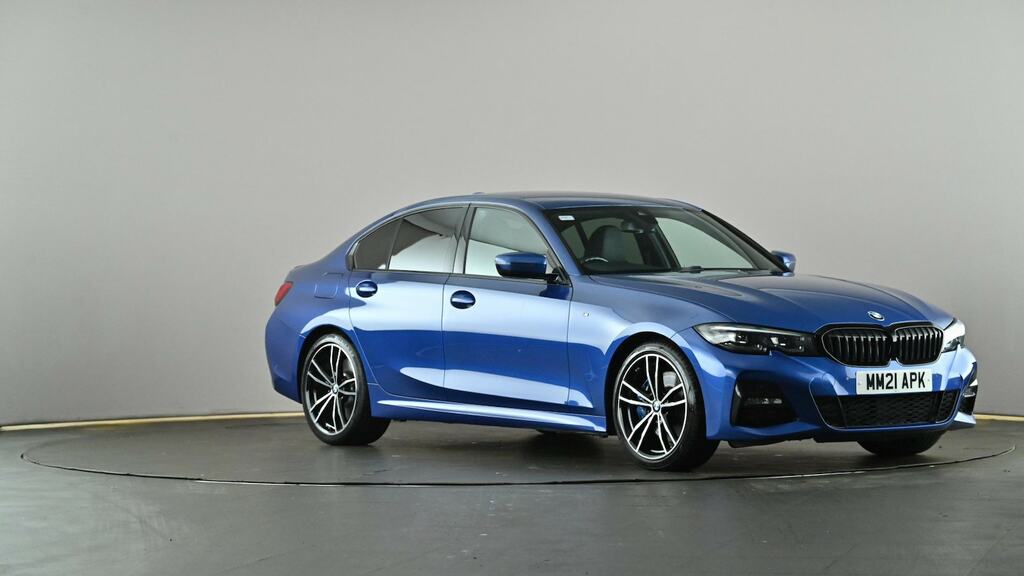 Compare BMW 3 Series 320D Mht M Sport Step MM21APK Blue
