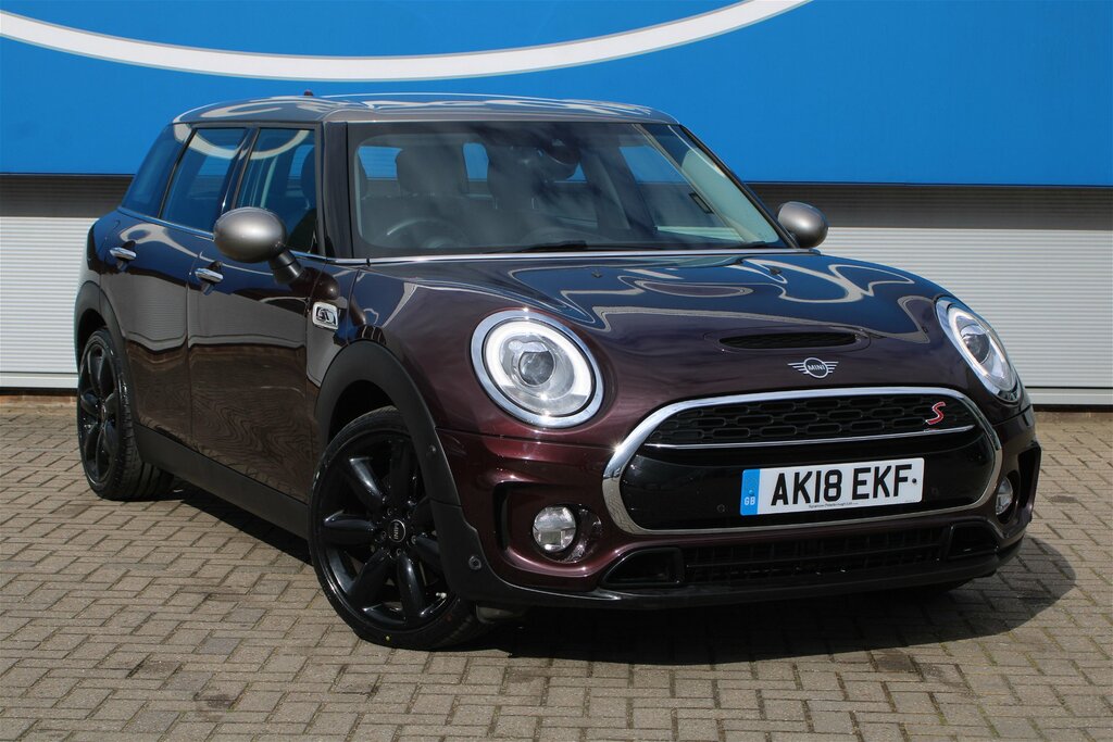 Mini Clubman 2.0 Cooper S 6Dr Chili Pack Red #1