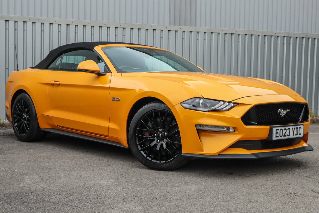 Compare Ford Mustang 5.0 V8 449 Gt EO23YDC Orange