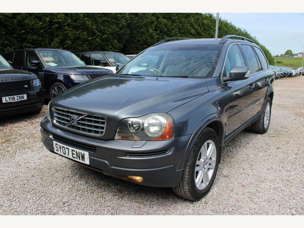 Compare Volvo XC90 2.4 D5 Se Geartronic Awd SY07ENW Grey