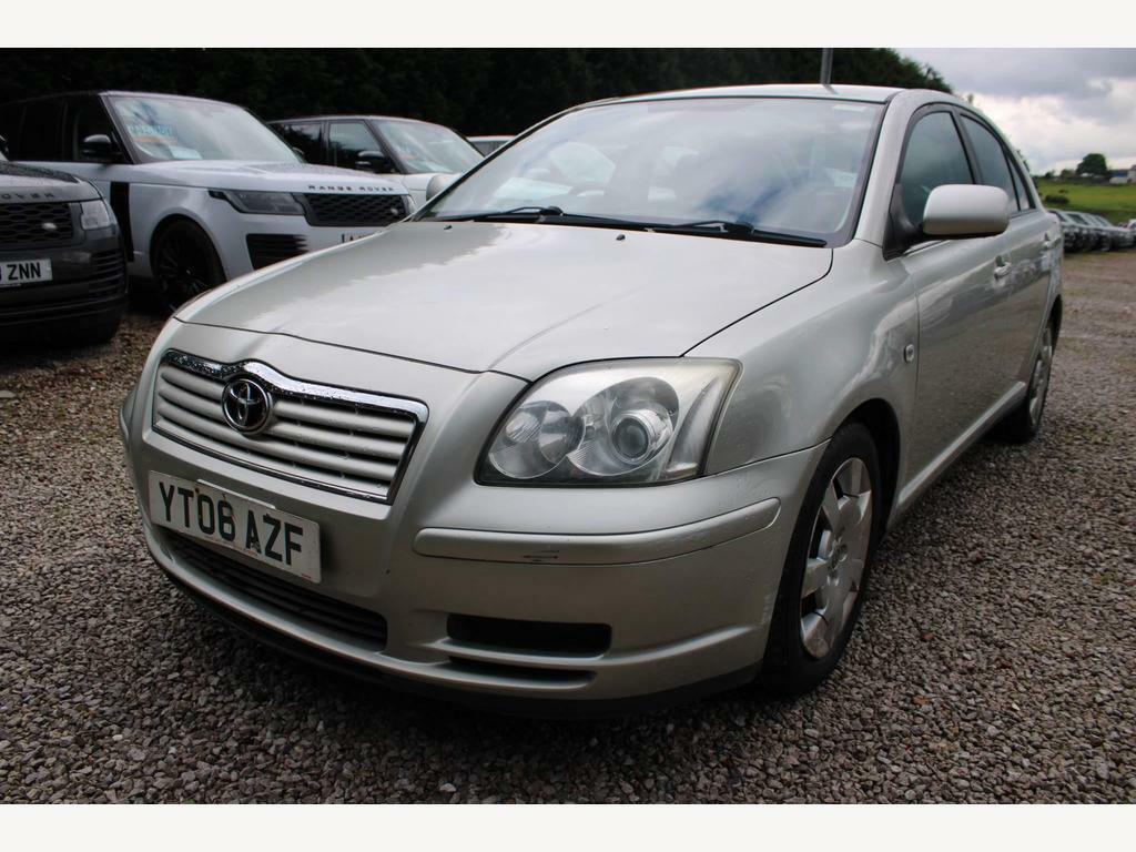 Compare Toyota Avensis 1.8 Vvt-i Colour Collection YT06AZF Silver