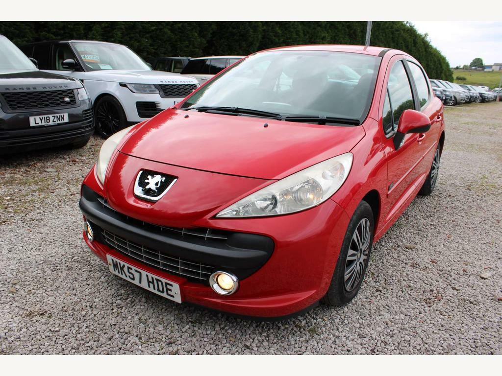 Compare Peugeot 207 1.4 Mplay MK57HDE Red