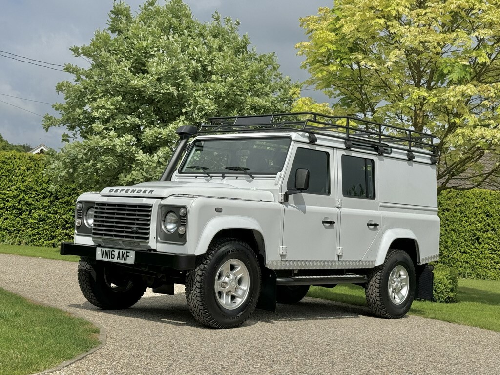 Compare Land Rover Defender 110 110 2.2 Tdci Station Wagon Lhd VN16AKF White