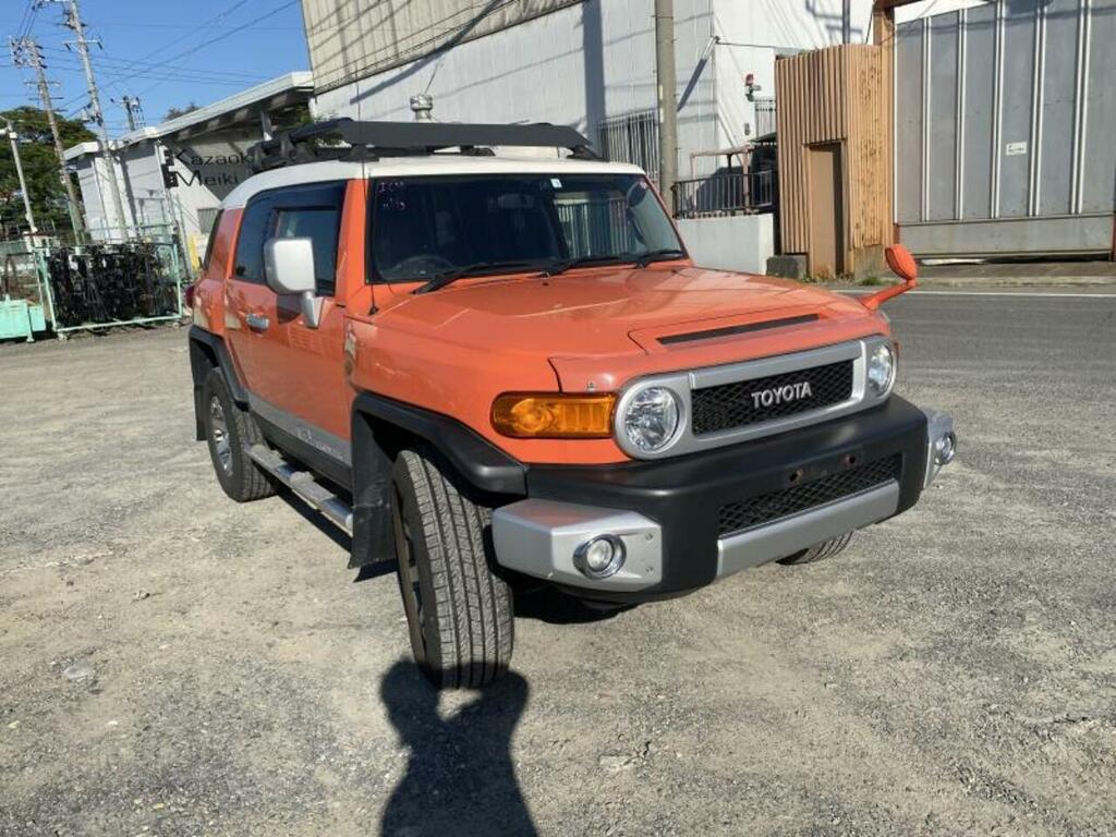 Toyota FJ Cruiser Color-package 4Wd Orange #1