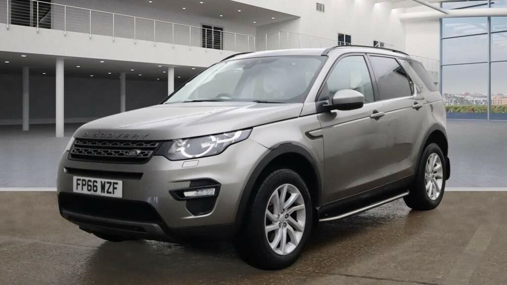 Land Rover Discovery Sport Discovery Sport Se Tech Td4 Silver #1